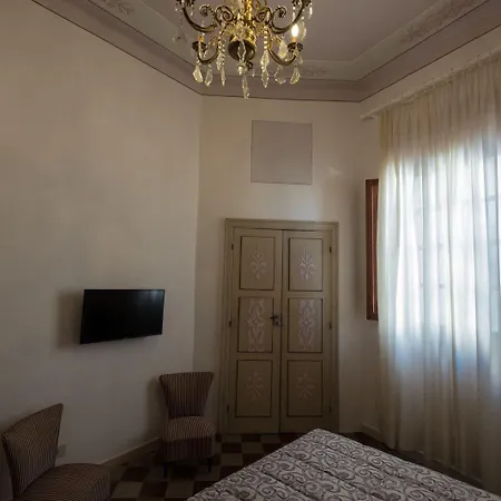 Eleonora & Breakfast בית הארחה אוריסטאנו