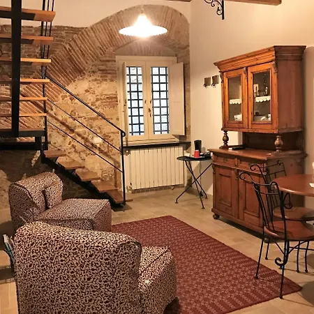 Eleonora & Breakfast 3*