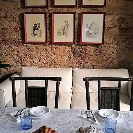 בית הארחה Eleonora & Breakfast אוריסטאנו