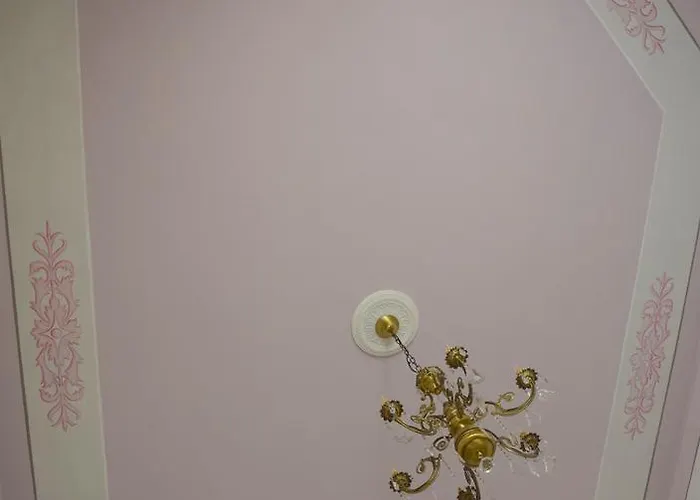 Eleonora & Breakfast